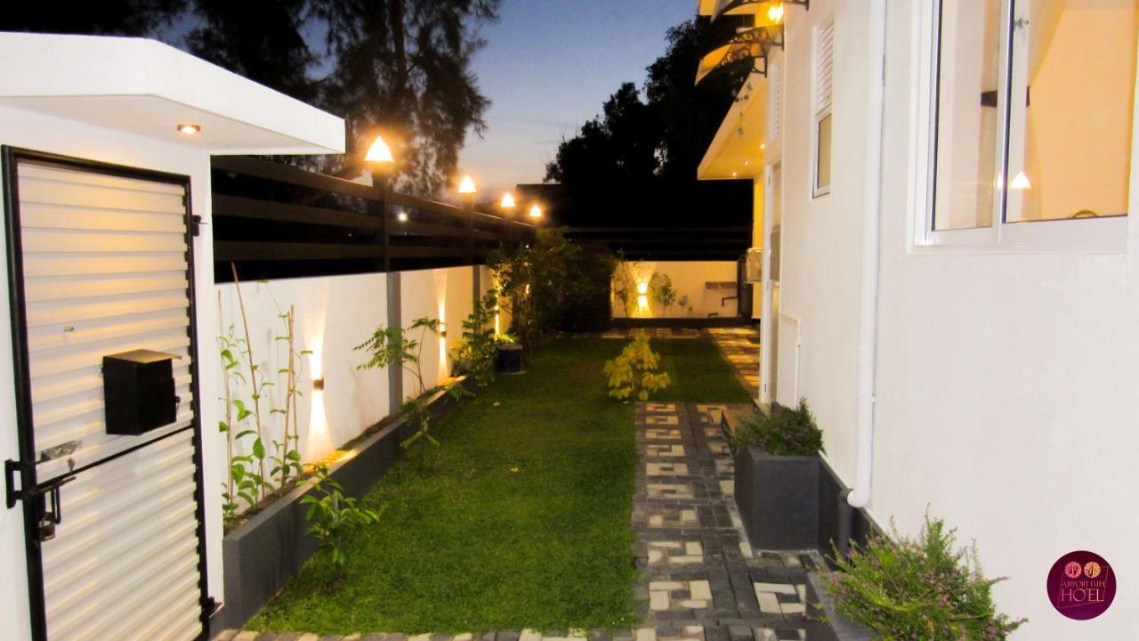 Airport Faith Hotel Katunayaka Екстериор снимка