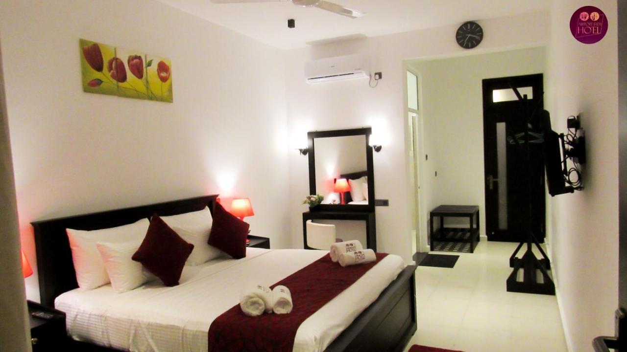 Airport Faith Hotel Katunayaka Екстериор снимка