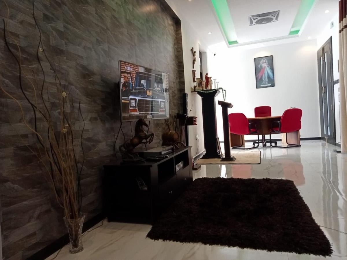 Airport Faith Hotel Katunayaka Екстериор снимка