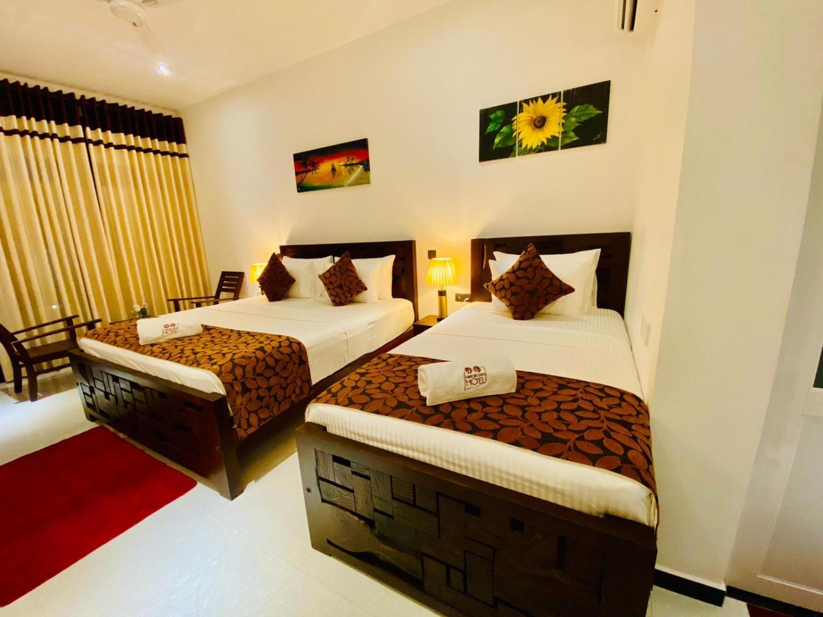 Airport Faith Hotel Katunayaka Екстериор снимка